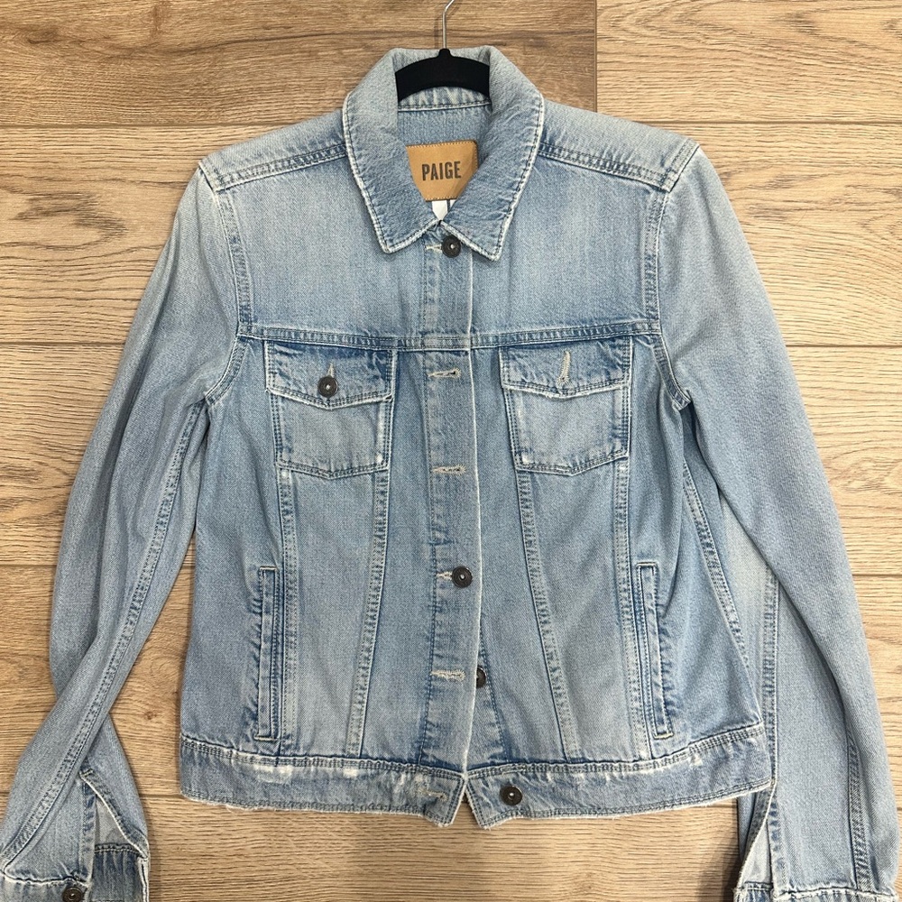 Paige denim jacket size Small